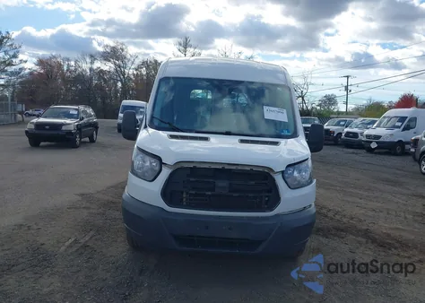 2018 Ford Transit-250 z USA, uszkodzony, nr VIN 1FTYR1CM4JKA15765